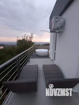 Коттедж 210м², 2-этажный, участок 4 сот.  