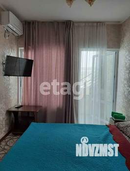 Дом 242м&sup2;, 2-этажный, участок 3 сот.  