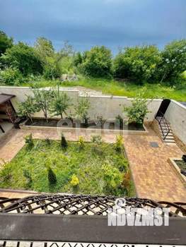 Дом 400м&sup2;, 3-этажный, участок 7 сот.  