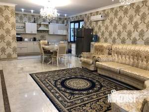 Дом 270м², 2-этажный, участок 4 сот.  