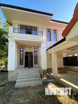 Дом 307м&sup2;, 2-этажный, участок 3 сот.  