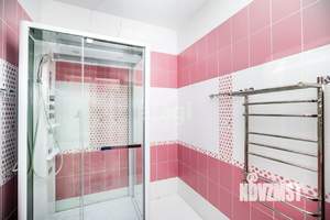 Дом 346м&sup2;, 3-этажный, участок 910 сот.  