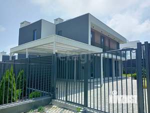 Дом 260м&sup2;, 2-этажный, участок 5 сот.  