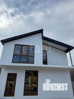 Дом 210м&sup2;, 2-этажный, участок 4 сот.  