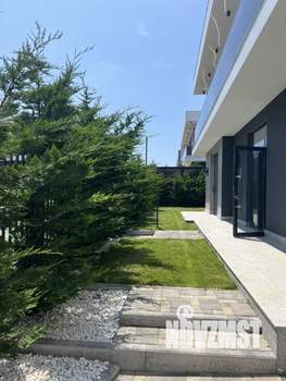 Коттедж 260м², 2-этажный, участок 5 сот.  
