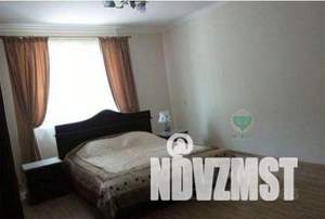 Дом 350м², 3-этажный, участок 6 сот.  