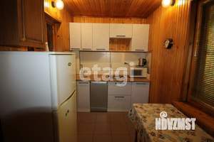 Дом 71м&sup2;, 3-этажный, участок 5 сот.  