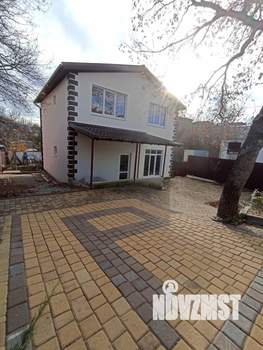 Дом 122м&sup2;, 2-этажный, участок 5 сот.  