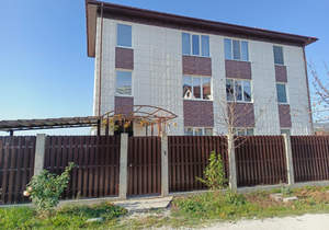 Дом 393м&sup2;, 4-этажный, участок 8 сот.  