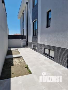 Дом 291м&sup2;, 3-этажный, участок 3 сот.  