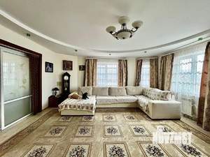 Дом 269м&sup2;, 3-этажный, участок 7 сот.  