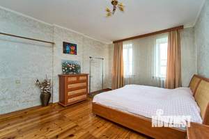 Дом 159м&sup2;, 1-этажный, участок 10 сот.  