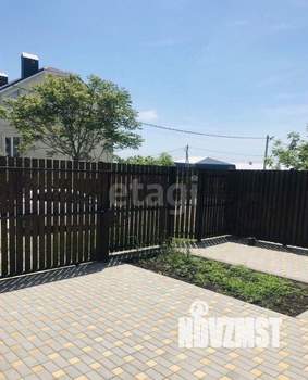 Дом 180м&sup2;, 3-этажный, участок 2 сот.  