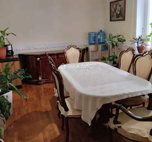 Дом 516м&sup2;, 4-этажный, участок 8 сот.  