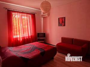 Дом 455м&sup2;, 2-этажный, участок 4 сот.  