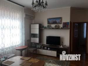 Дом 400м², 2-этажный, участок 6 сот.  