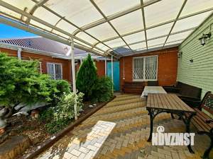 Дом 750м², 5-этажный, участок 8 сот.  