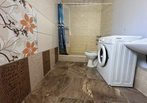 Дом 70м&sup2;, 2-этажный, участок 2 сот.  