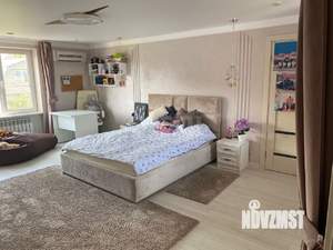 Дом 188м&sup2;, 3-этажный, участок 14 сот.  