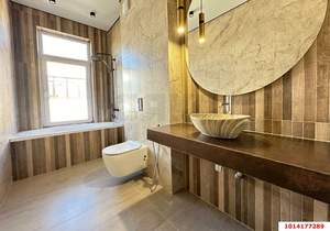 Дом 275м&sup2;, 3-этажный, участок 3 сот.  