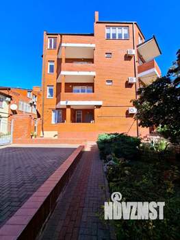 Дом 750м², 5-этажный, участок 8 сот.  