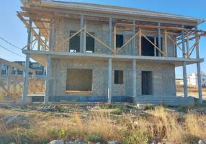 Дом 150м&sup2;, 2-этажный, участок 4 сот.  