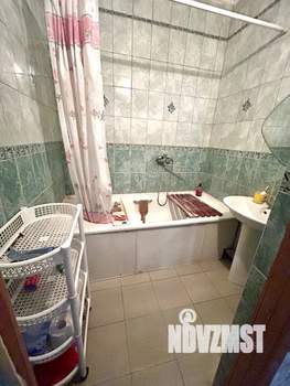 Дом 180м², 2-этажный, участок 4 сот.  