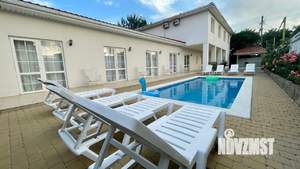 Дом 300м&sup2;, 1-этажный, участок 5 сот.  