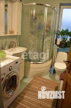 Дом 189м&sup2;, 3-этажный, участок 4 сот.  