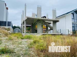 Дом 140м&sup2;, 2-этажный, участок 3 сот.  