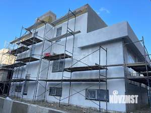 Дом 220м&sup2;, 2-этажный, участок 4 сот.  