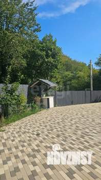 Дом 138м&sup2;, 2-этажный, участок 6 сот.  