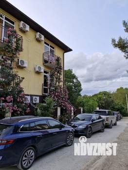 Дом 346м&sup2;, 3-этажный, участок 3 сот.  