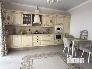 Дом 179м&sup2;, 2-этажный, участок 4 сот.  