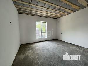 Дом 152м&sup2;, 2-этажный, участок 4 сот.  