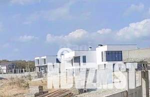 Дом 180м&sup2;, 2-этажный, участок 6 сот.  