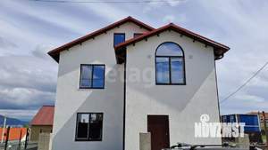 Дом 140м², 2-этажный, участок 3 сот.  