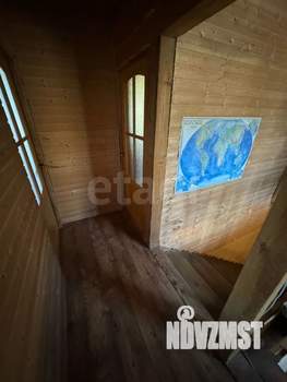 Дом 100м&sup2;, 2-этажный, участок 11 сот.  