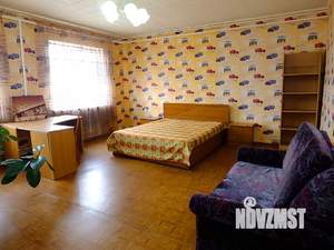 Дом 550м², 2-этажный, участок 4 сот.  