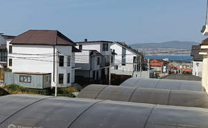 Дом 180м&sup2;, 2-этажный, участок 3 сот.  