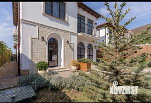 Дом 233м², 2-этажный, участок 4 сот.  