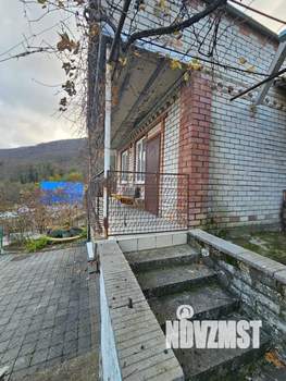 Дом 230м&sup2;, 2-этажный, участок 12 сот.  