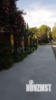 Дом 346м&sup2;, 3-этажный, участок 3 сот.  