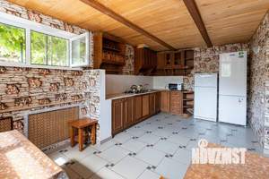 Дом 508м&sup2;, 3-этажный, участок 7 сот.  