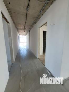 Дом 1200м&sup2;, 2-этажный, участок 6 сот.  