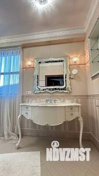 Дом 512м&sup2;, 5-этажный, участок 25 сот.  