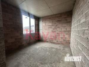 Дом 215м², 3-этажный, участок 3 сот.  