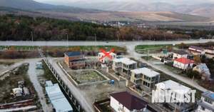 Дом 240м&sup2;, 2-этажный, участок 4 сот.  