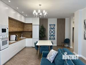 Таунхаус 225м², 3-этажный, участок 1 сот.  