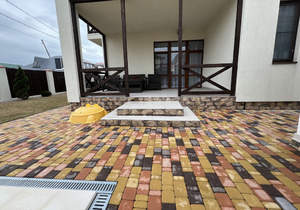 Дом 181м&sup2;, 2-этажный, участок 5 сот.  